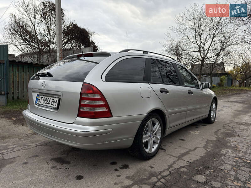 Універсал Mercedes-Benz C-Class 2003 в Кременчуці фото 23 Універсал Mercedes-Benz C-Class 2003 в Кременчуці