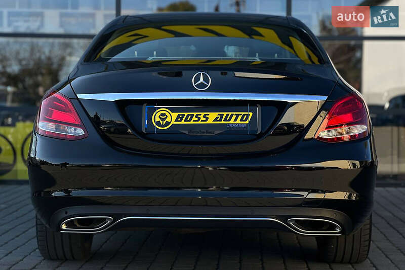 Седан Mercedes-Benz C-Class 2015 в Івано-Франківську
