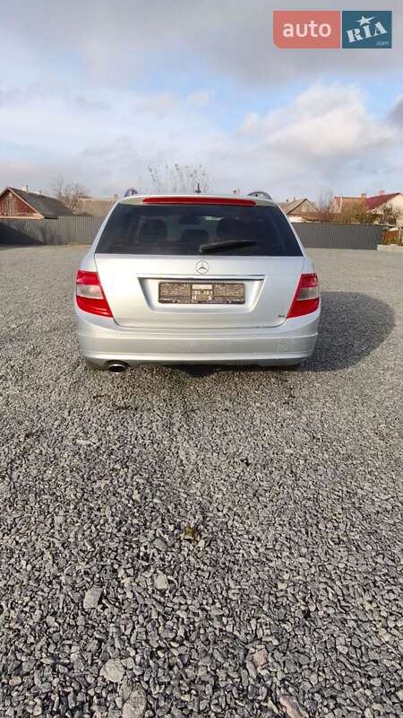 Универсал Mercedes-Benz C-Class 2010 в Рокитном фото 7 Универсал Mercedes-Benz C-Class 2010 в Рокитном