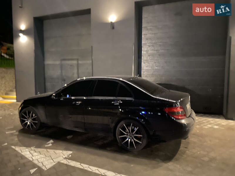 Седан Mercedes-Benz C-Class 2010 в Винниках фото 3 Седан Mercedes-Benz C-Class 2010 в Винниках