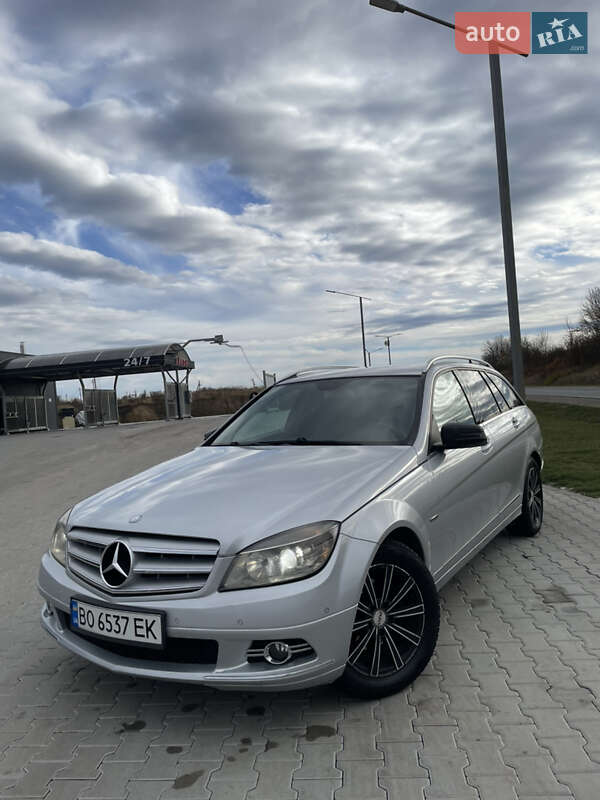 Універсал Mercedes-Benz C-Class 2008 в Волочиську фото 8 Універсал Mercedes-Benz C-Class 2008 в Волочиську