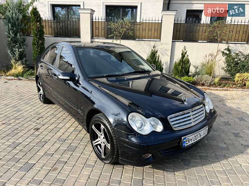 Седан Mercedes-Benz C-Class 2006 в Одессе фото 4 Седан Mercedes-Benz C-Class 2006 в Одессе