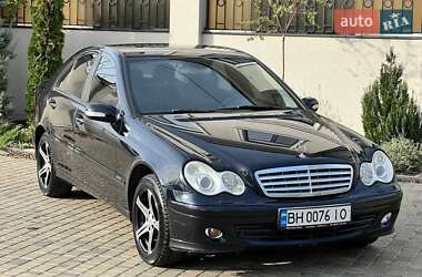 Седан Mercedes-Benz C-Class 2006 в Одессе