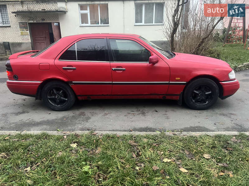 Седан Mercedes-Benz C-Class 1994 в Хмельницькому