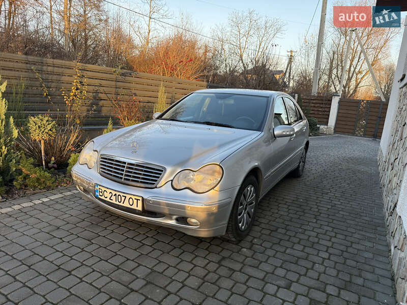 Седан Mercedes-Benz C-Class 2003 в Львові фото 2 Седан Mercedes-Benz C-Class 2003 в Львові