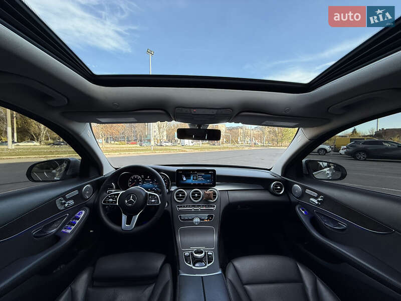 Седан Mercedes-Benz C-Class 2018 в Запоріжжі фото 10 Седан Mercedes-Benz C-Class 2018 в Запоріжжі