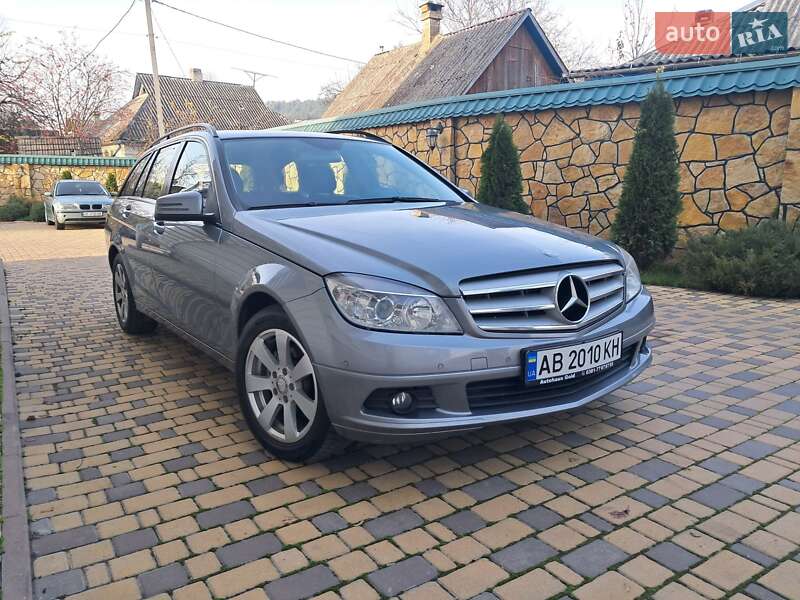 Универсал Mercedes-Benz C-Class 2008 в Могилев-Подольске