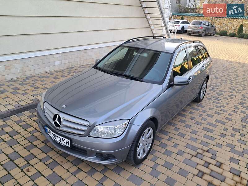 Универсал Mercedes-Benz C-Class 2008 в Могилев-Подольске
