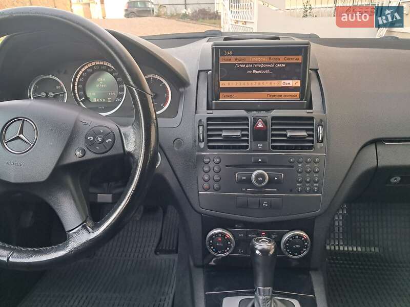Универсал Mercedes-Benz C-Class 2008 в Могилев-Подольске