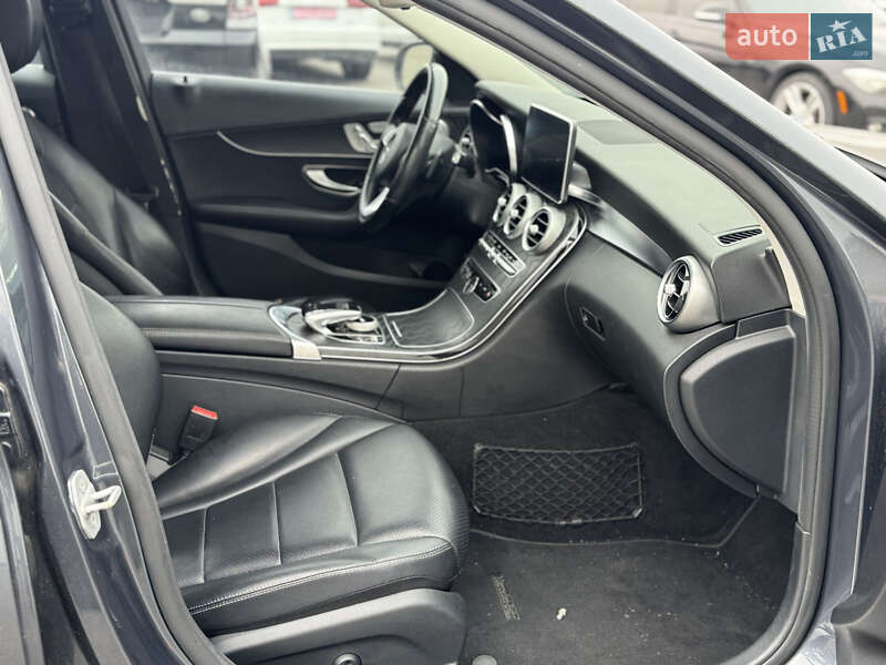 Седан Mercedes-Benz C-Class 2016 в Львові фото 17 Седан Mercedes-Benz C-Class 2016 в Львові