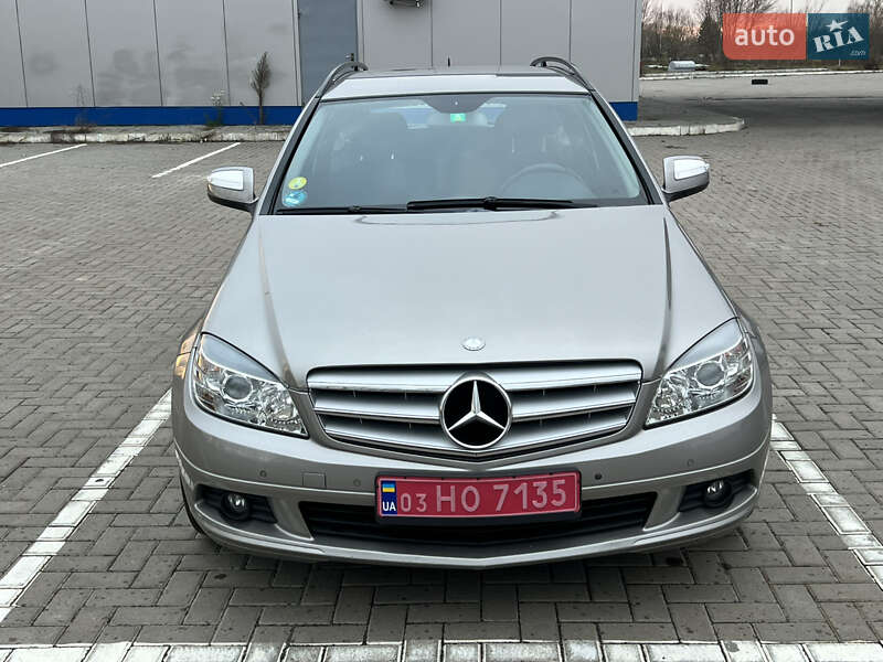 Універсал Mercedes-Benz C-Class 2008 в Луцьку
