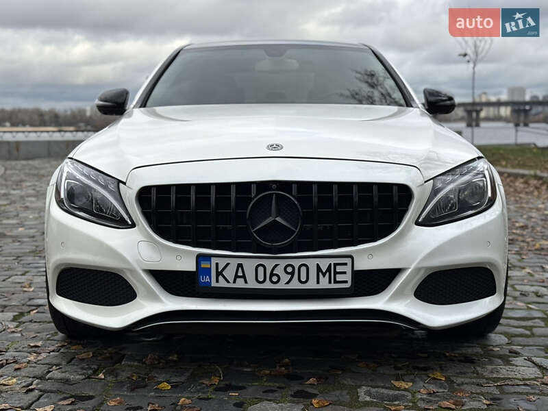 Седан Mercedes-Benz C-Class 2017 в Киеве