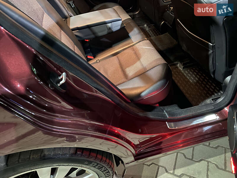 Седан Mercedes-Benz C-Class 2008 в Житомирі