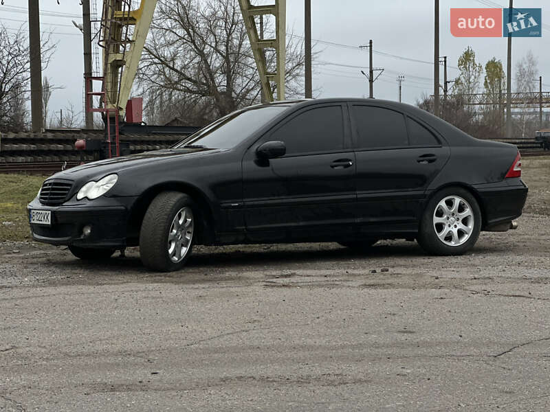 Седан Mercedes-Benz C-Class 2004 в Вінниці фото 3 Седан Mercedes-Benz C-Class 2004 в Вінниці