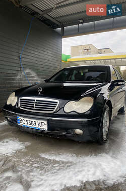 Седан Mercedes-Benz C-Class 2000 в Дрогобыче