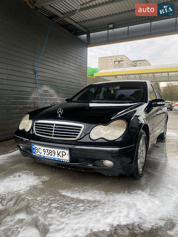 Mercedes-Benz C-Class 2000 Mercedes-Benz C-Class 2000