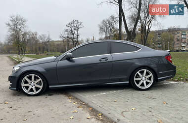Купе Mercedes-Benz C-Class 2012 в Запорожье