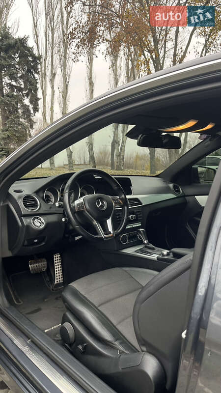 Купе Mercedes-Benz C-Class 2012 в Запоріжжі