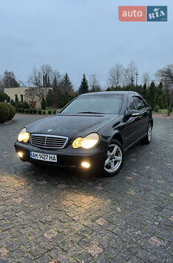 Седан Mercedes-Benz C-Class 2003 в Житомире