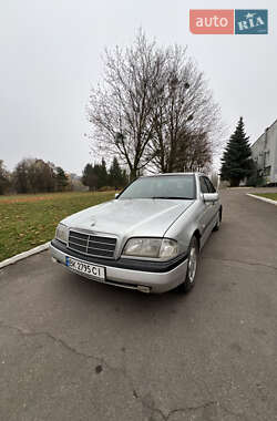 Седан Mercedes-Benz C-Class 1997 в Рівному