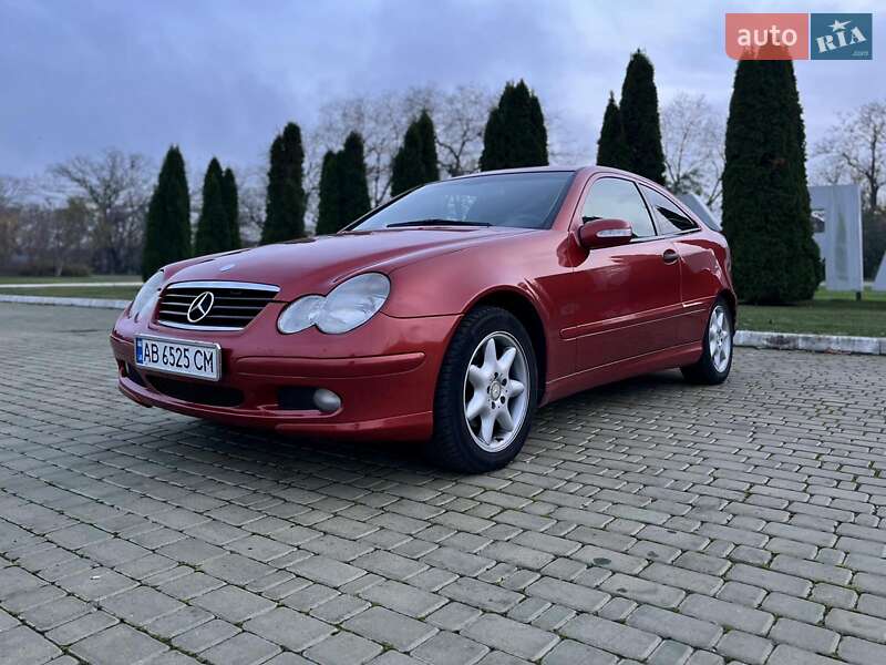 Купе Mercedes-Benz C-Class 2003 в Килии