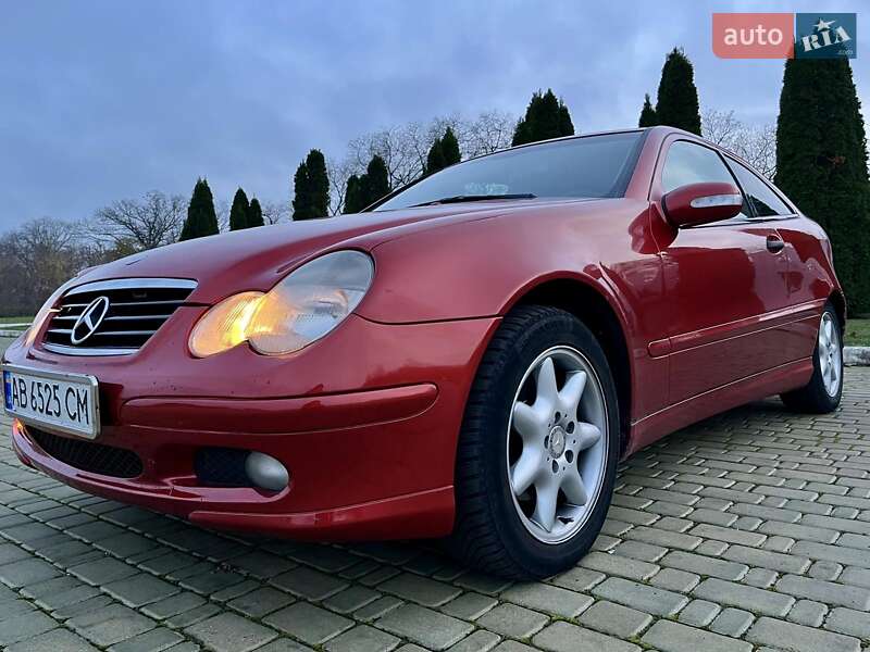 Купе Mercedes-Benz C-Class 2003 в Килии