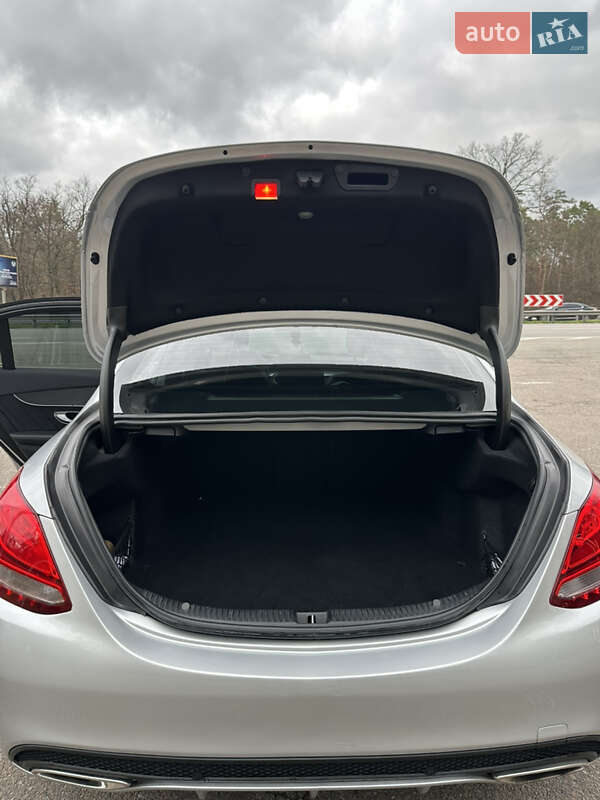 Седан Mercedes-Benz C-Class 2015 в Києві фото 12 Седан Mercedes-Benz C-Class 2015 в Києві