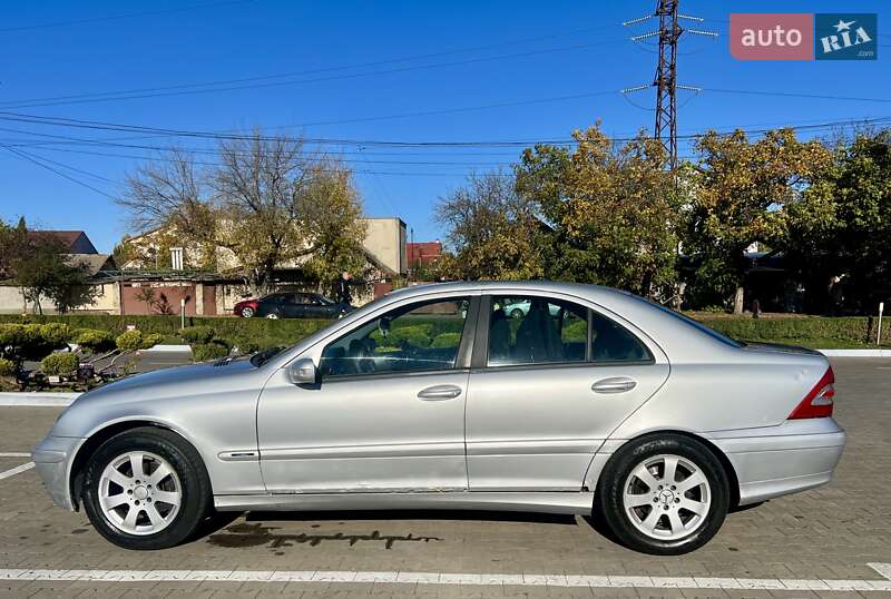 Седан Mercedes-Benz C-Class 2001 в Херсоні фото 6 Седан Mercedes-Benz C-Class 2001 в Херсоні