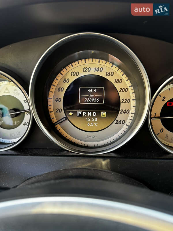 Седан Mercedes-Benz C-Class 2011 в Белой Церкви фото 13 Седан Mercedes-Benz C-Class 2011 в Белой Церкви