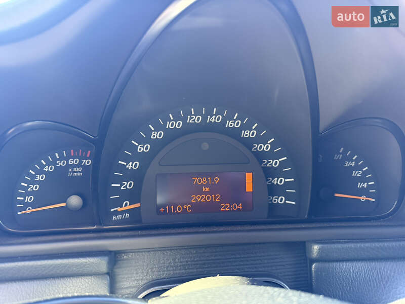 Купе Mercedes-Benz C-Class 2002 в Мукачевому фото 12 Купе Mercedes-Benz C-Class 2002 в Мукачевому