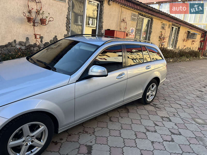 Универсал Mercedes-Benz C-Class 2008 в Житомире фото 3 Универсал Mercedes-Benz C-Class 2008 в Житомире