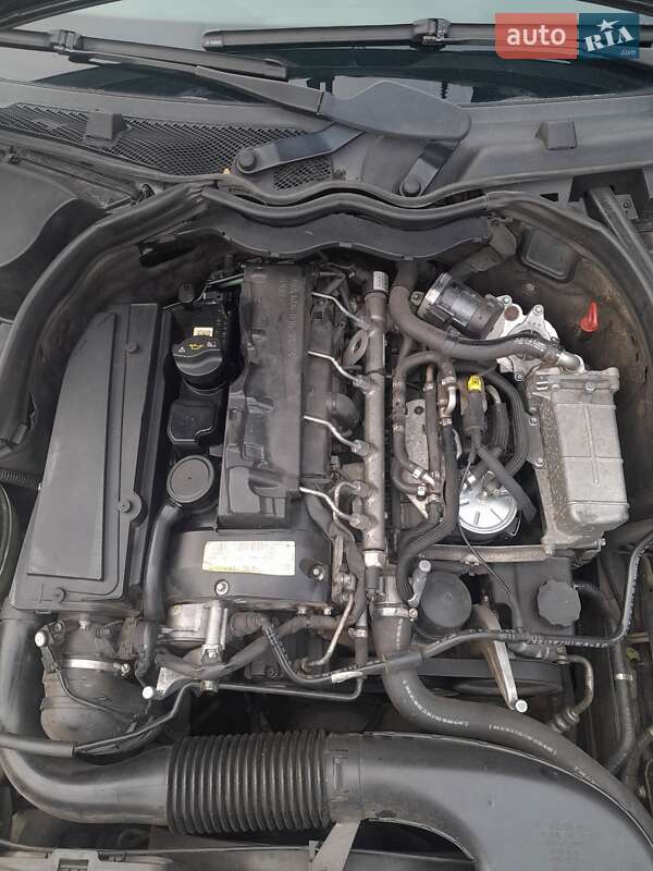 Универсал Mercedes-Benz C-Class 2008 в Кривом Роге