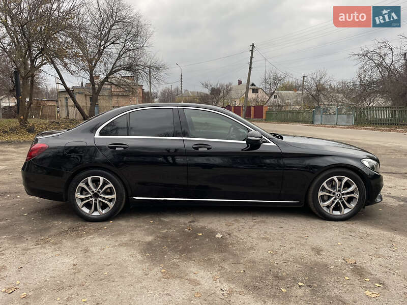 Седан Mercedes-Benz C-Class 2016 в Мироновке