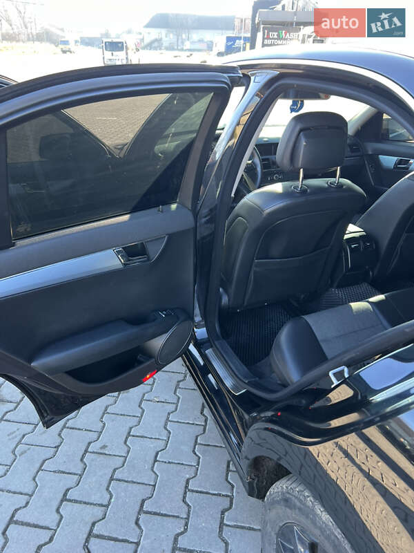 Седан Mercedes-Benz C-Class 2008 в Коломиї фото 13 Седан Mercedes-Benz C-Class 2008 в Коломиї
