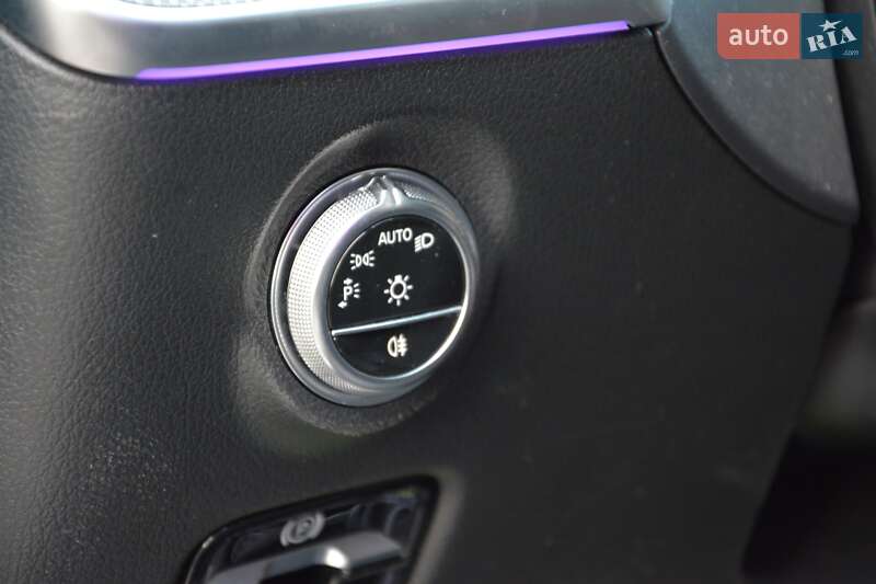 Седан Mercedes-Benz C-Class 2022 в Києві