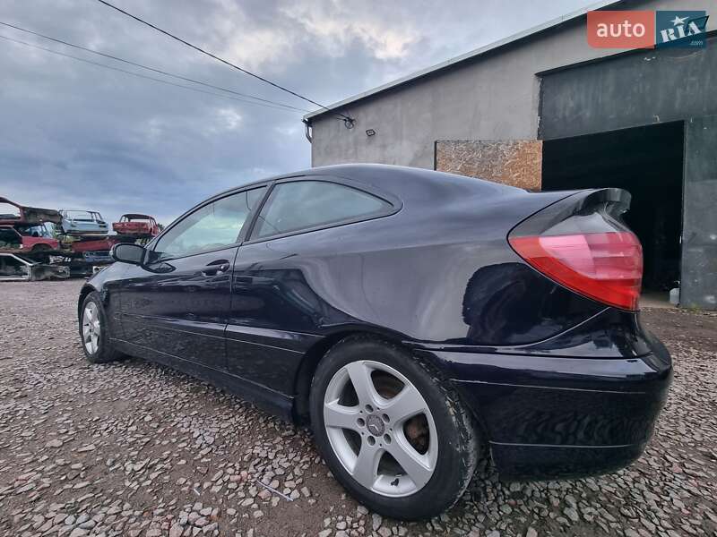 Купе Mercedes-Benz C-Class 2001 в Кременці фото 21 Купе Mercedes-Benz C-Class 2001 в Кременці
