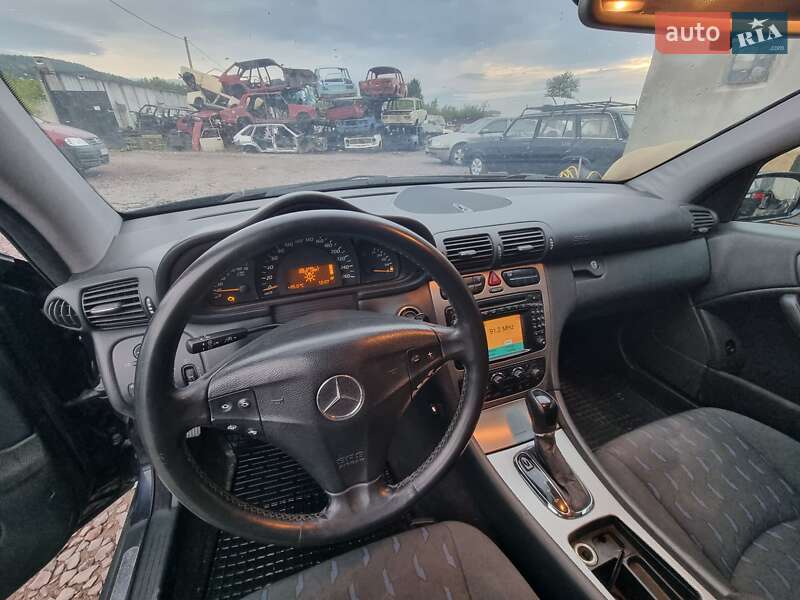 Купе Mercedes-Benz C-Class 2001 в Кременці фото 35 Купе Mercedes-Benz C-Class 2001 в Кременці