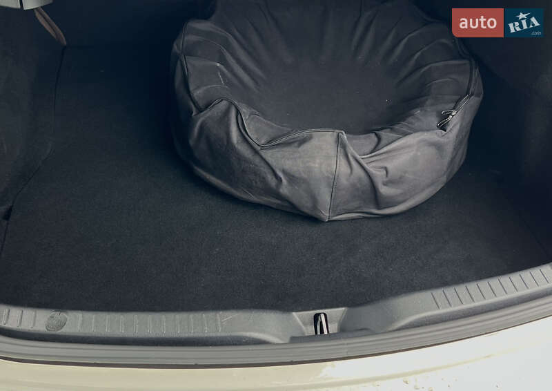 Купе Mercedes-Benz C-Class 2016 в Хмельницком фото 14 Купе Mercedes-Benz C-Class 2016 в Хмельницком