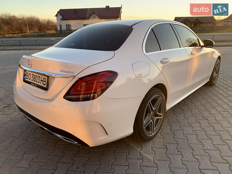 Седан Mercedes-Benz C-Class 2019 в Тернополе