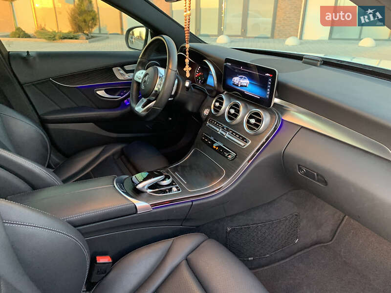 Седан Mercedes-Benz C-Class 2019 в Тернополе