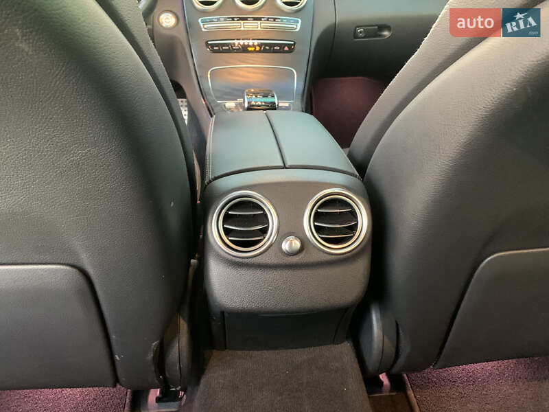 Седан Mercedes-Benz C-Class 2019 в Тернополе