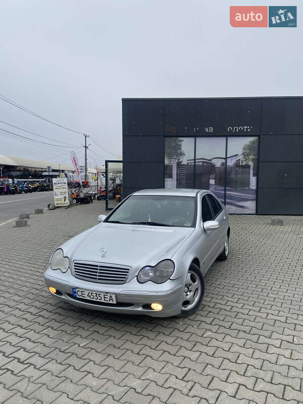 Mercedes-Benz C-Class 2002 Mercedes-Benz C-Class 2002