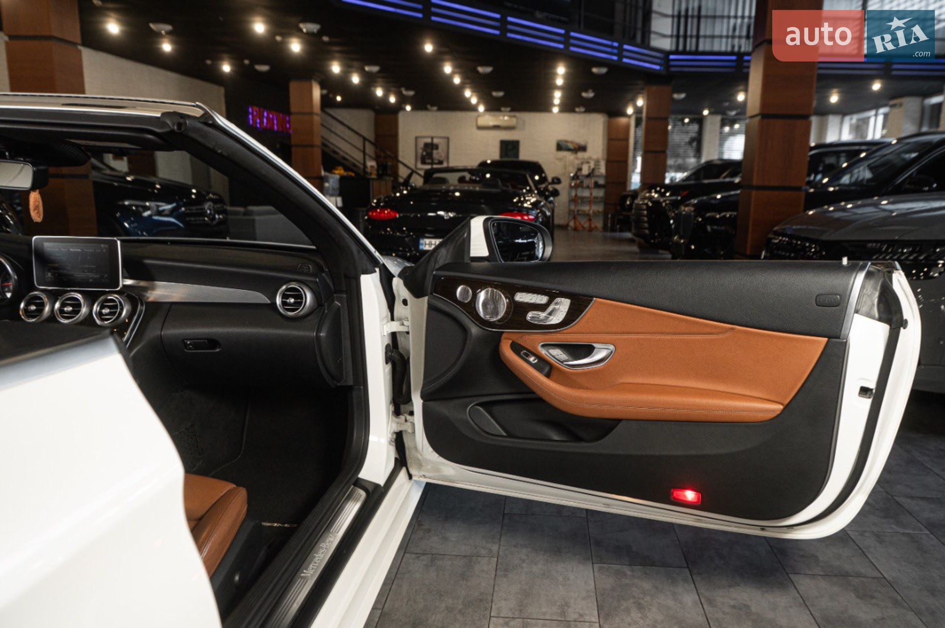 2017 Mercedes-Benz C-klasse - мініатюра 46