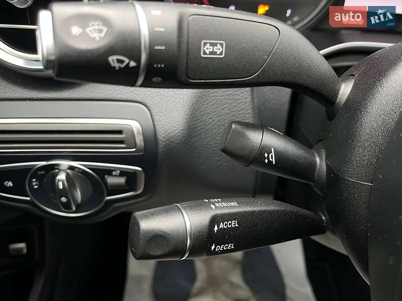 Седан Mercedes-Benz C-Class 2018 в Киеве