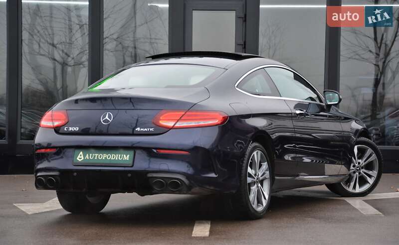 Купе Mercedes-Benz C-Class 2020 в Киеве фото 16 Купе Mercedes-Benz C-Class 2020 в Киеве