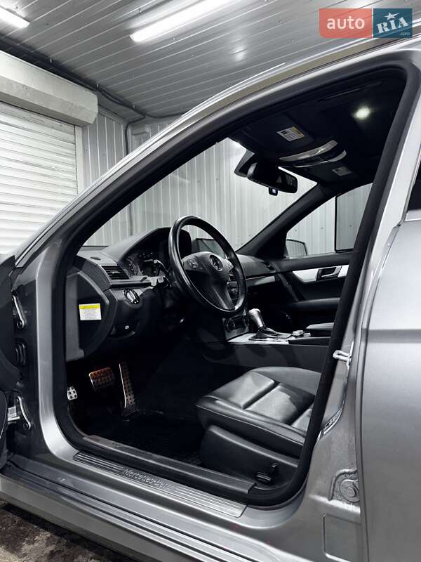 Седан Mercedes-Benz C-Class 2007 в Киеве фото 10 Седан Mercedes-Benz C-Class 2007 в Киеве
