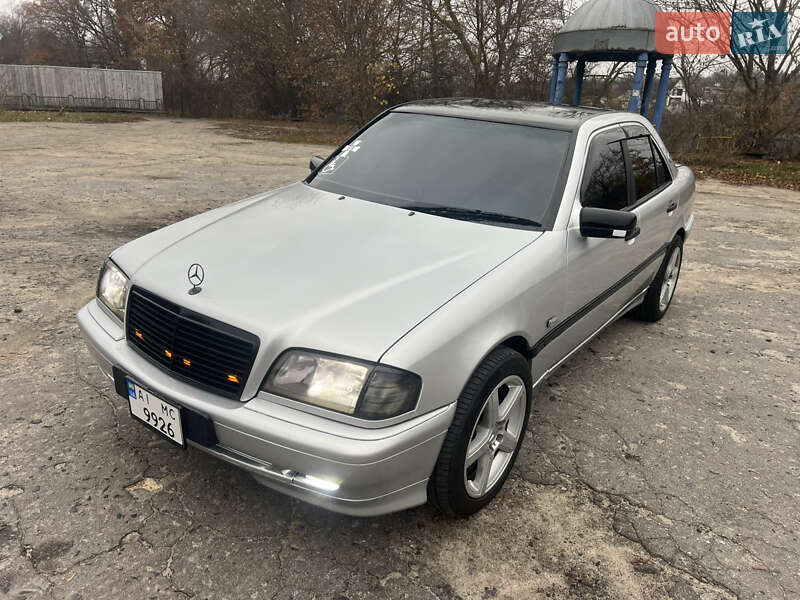 Седан Mercedes-Benz C-Class 1998 в Києві