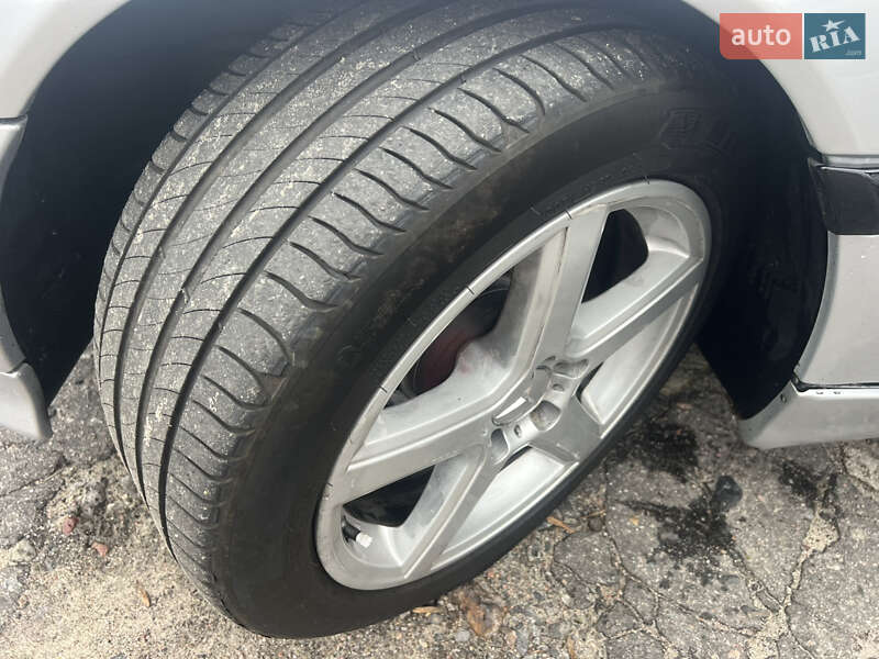 Седан Mercedes-Benz C-Class 1998 в Києві