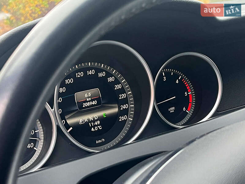 Универсал Mercedes-Benz C-Class 2013 в Киеве фото 32 Универсал Mercedes-Benz C-Class 2013 в Киеве