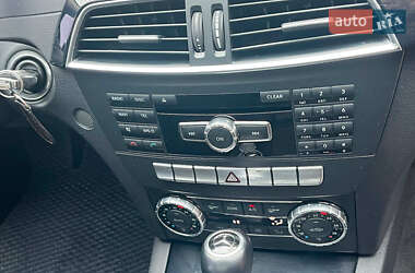 Универсал Mercedes-Benz C-Class 2013 в Киеве